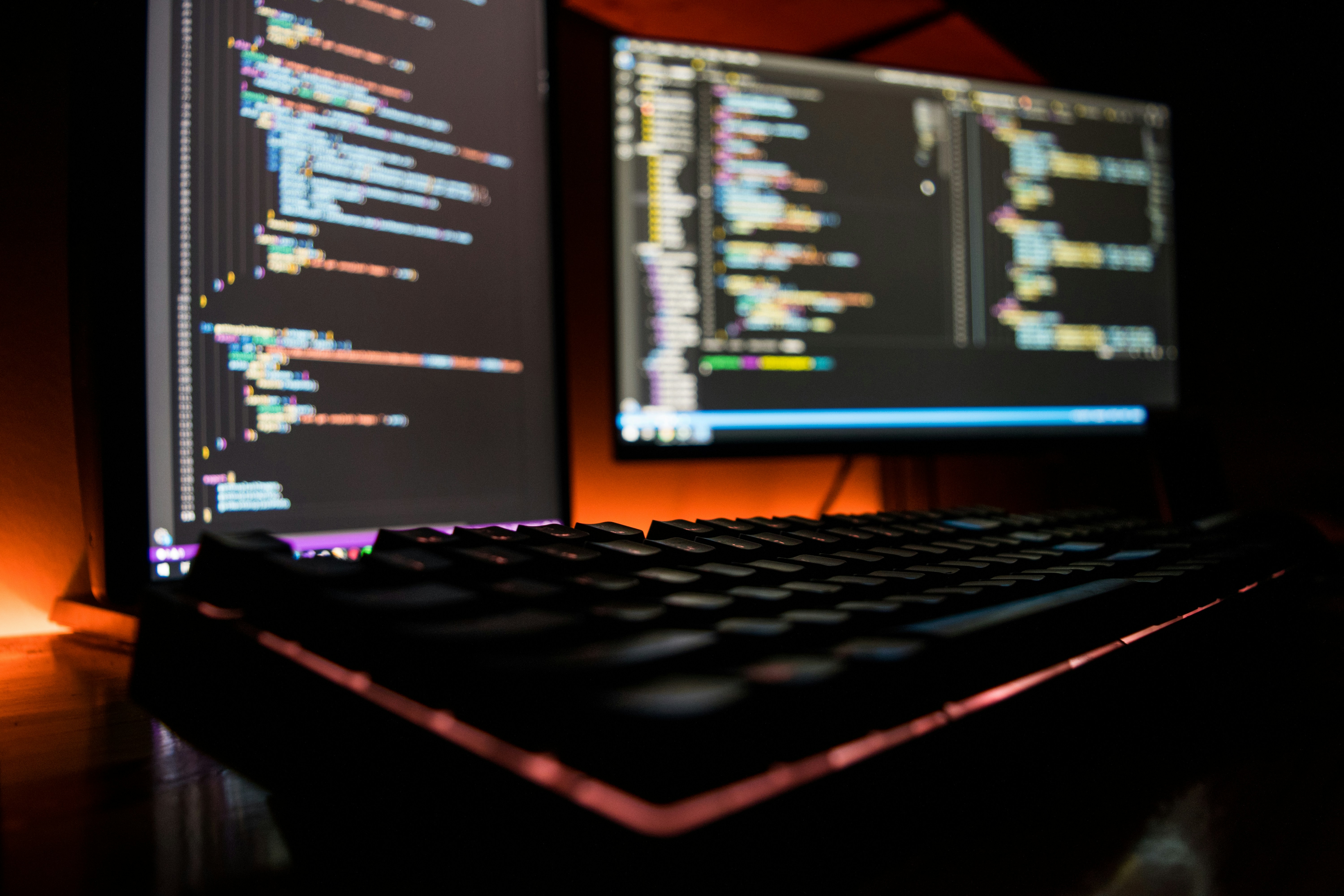 Equipo DebugDevs trabajando